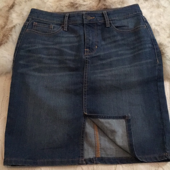 Denim Pencil Skirt Medium Wash - Picture 3 of 5